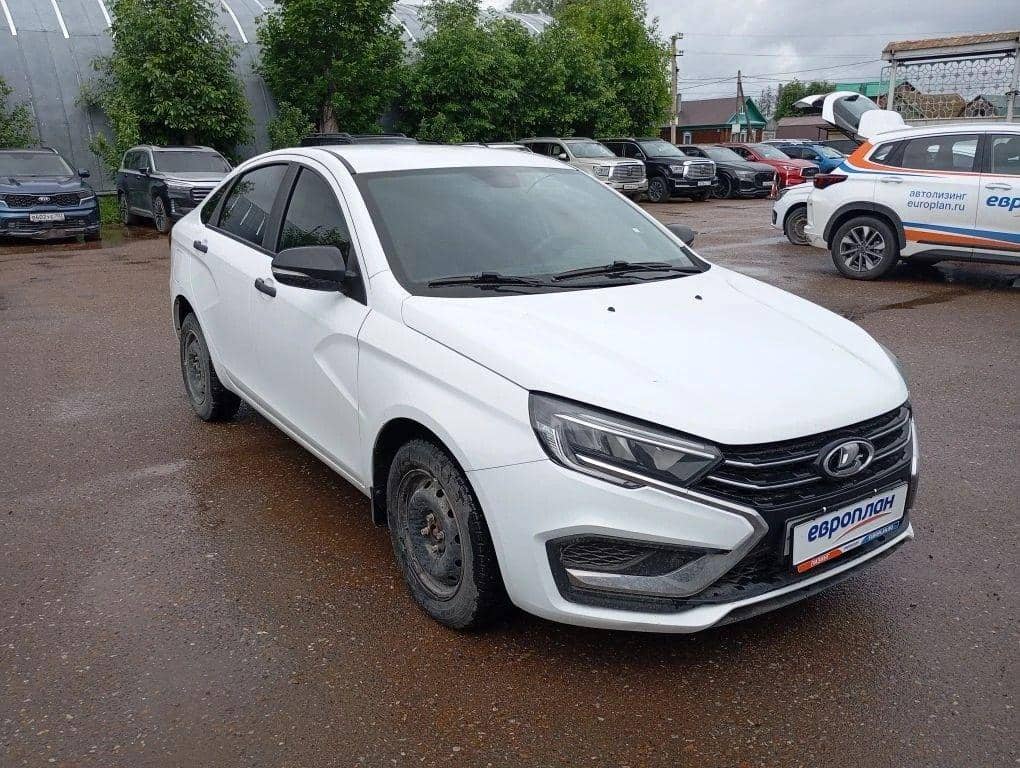Lada Vesta седан,  129 685 км, 2024 года в лизинг