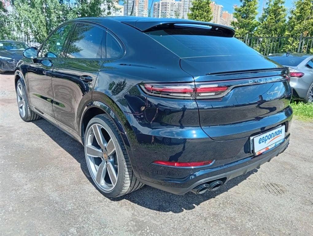 Porsche Cayenne,  51 072 км, 2022 года в лизинг