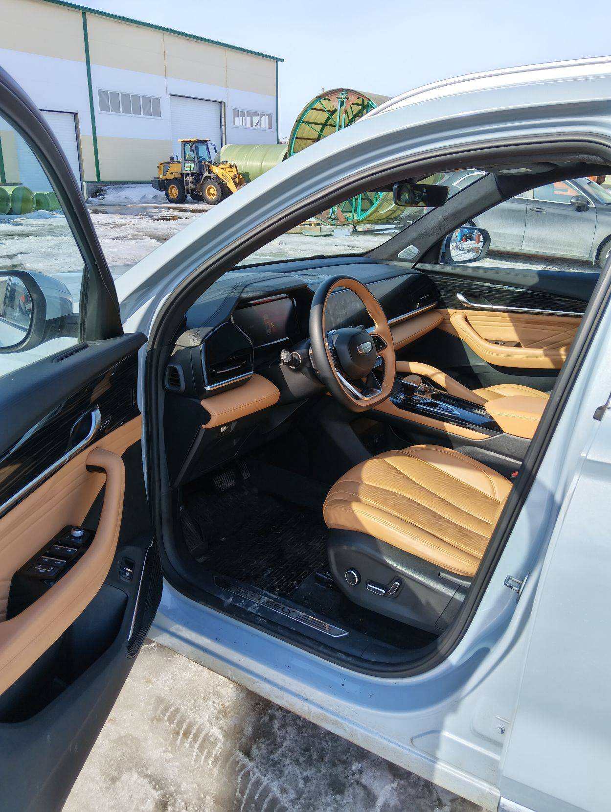 Geely Monjaro Hi-P (Xingyue L Hi-P),  40 068 км, 2022 года в лизинг