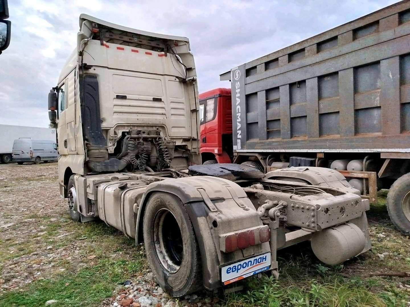 Sitrak C7H 4x2 ZZ4186V361HE,  618 371 км, 2022 года в лизинг