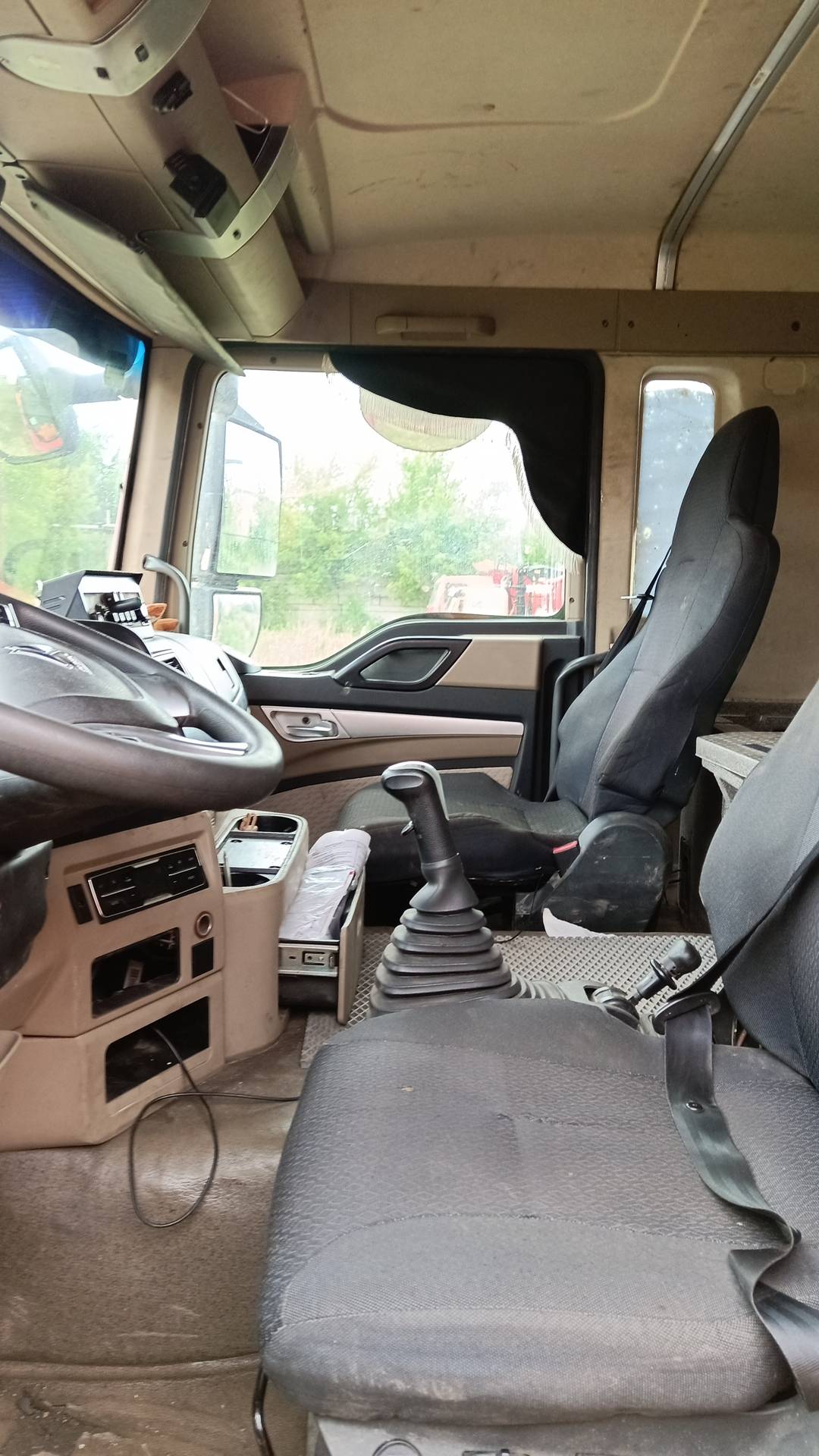 HOWO ZZ3317V386GE1 8х4,  148 636 км, 2023 года в лизинг