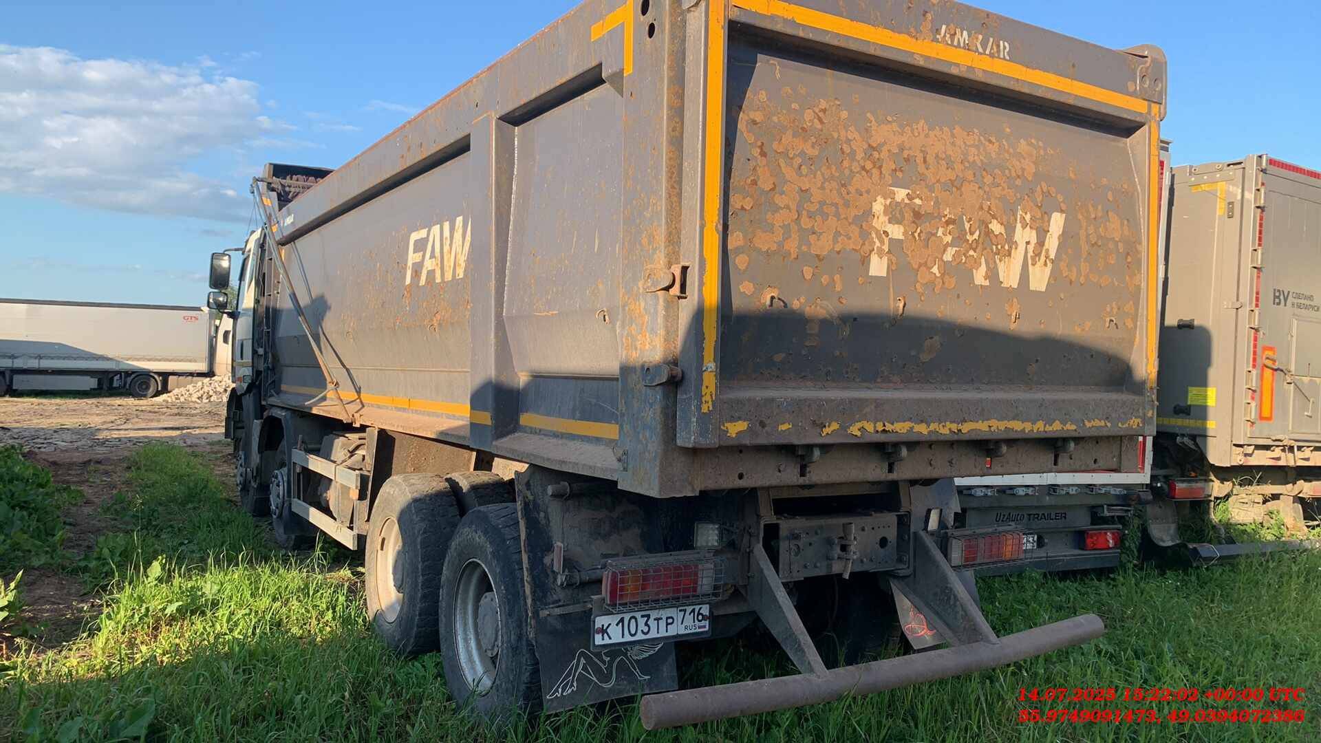 FAW CA3310P66K24T4E5 8х4,  184 108 км, 2022 года в лизинг