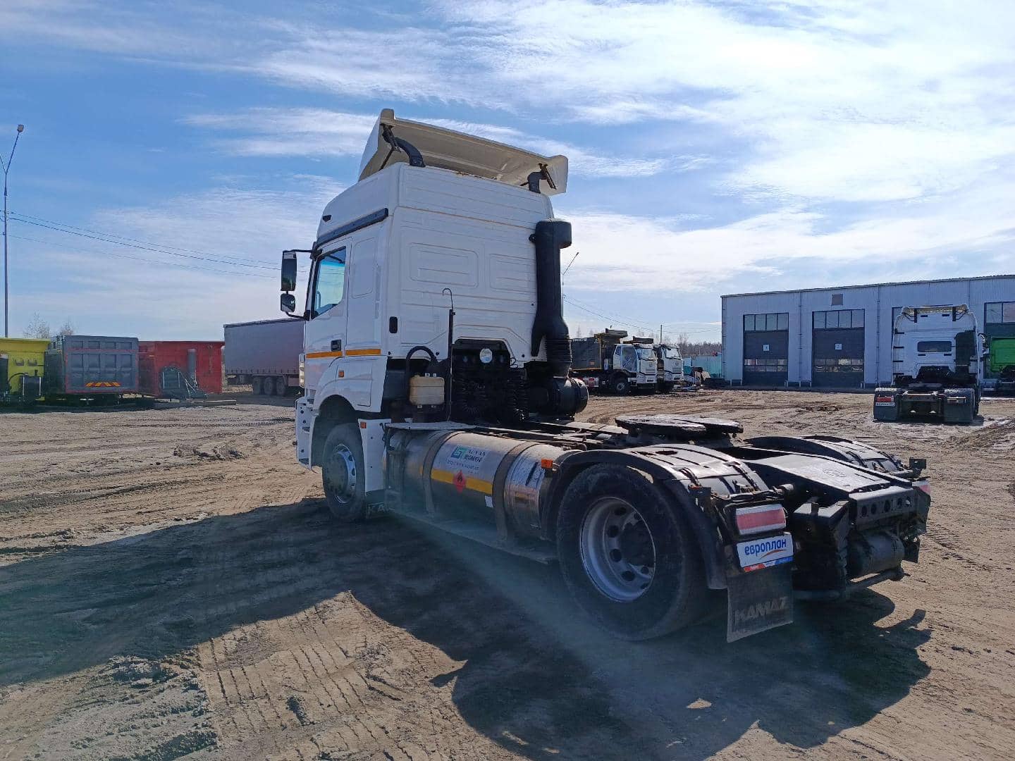 КАМАЗ 5490-5P CNG (M1840), 2022 года в лизинг