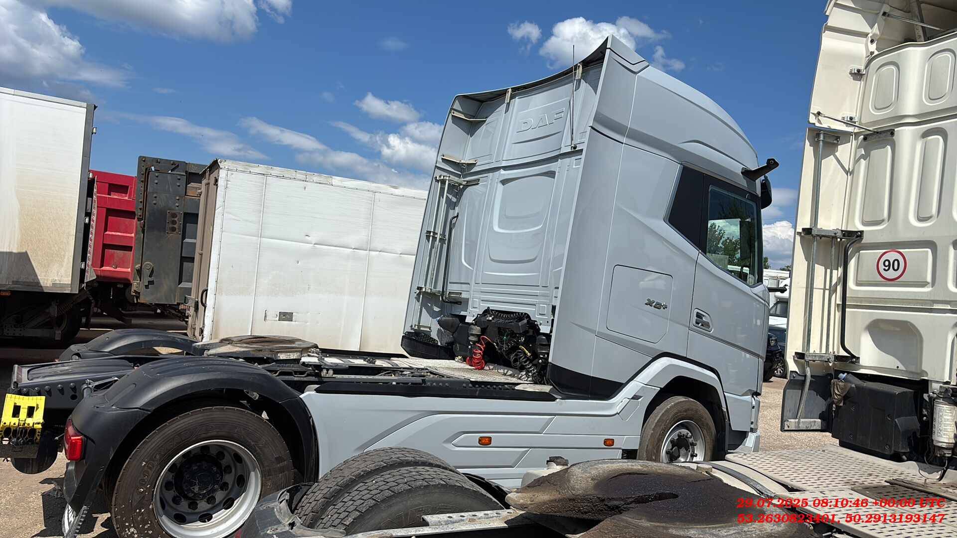 DAF XG+ 530 FT 4x2,  29 606 км, 2022 года в лизинг