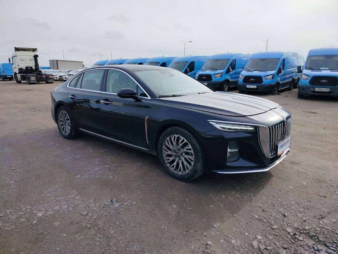 Hongqi H5,  151 466 км, 2024 года в лизинг