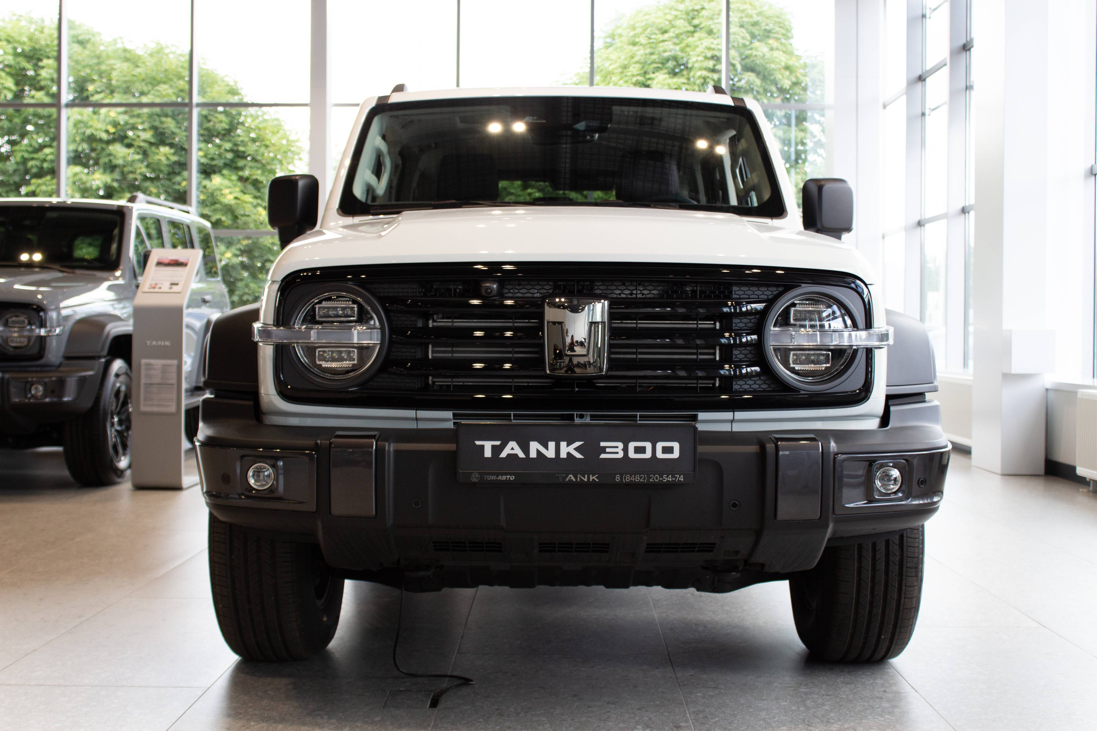 Tank 300 City Adventure 2.0 8AT 4WD