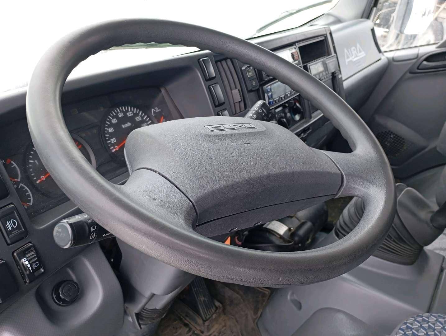 ISUZU NQR 12T,  304 469 км, 2023 года в лизинг