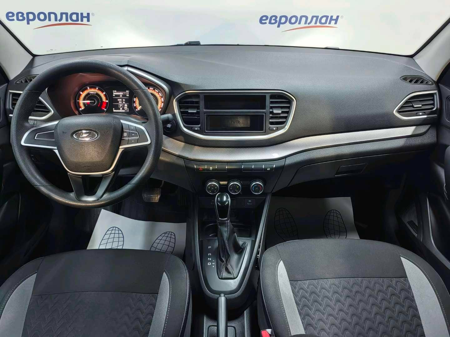 Lada Vesta седан,  42 680 км, 2024 года в лизинг