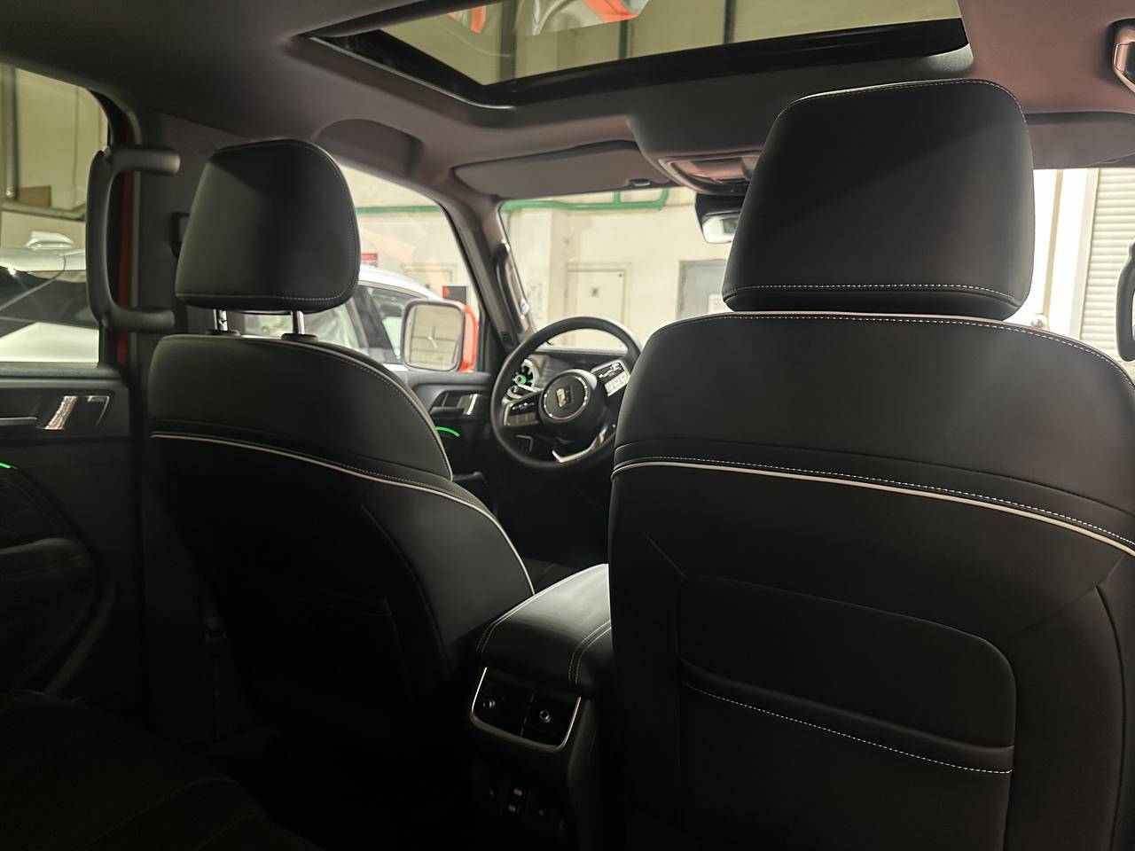 Tank 300 City Premium 2.0 8AT 4WD