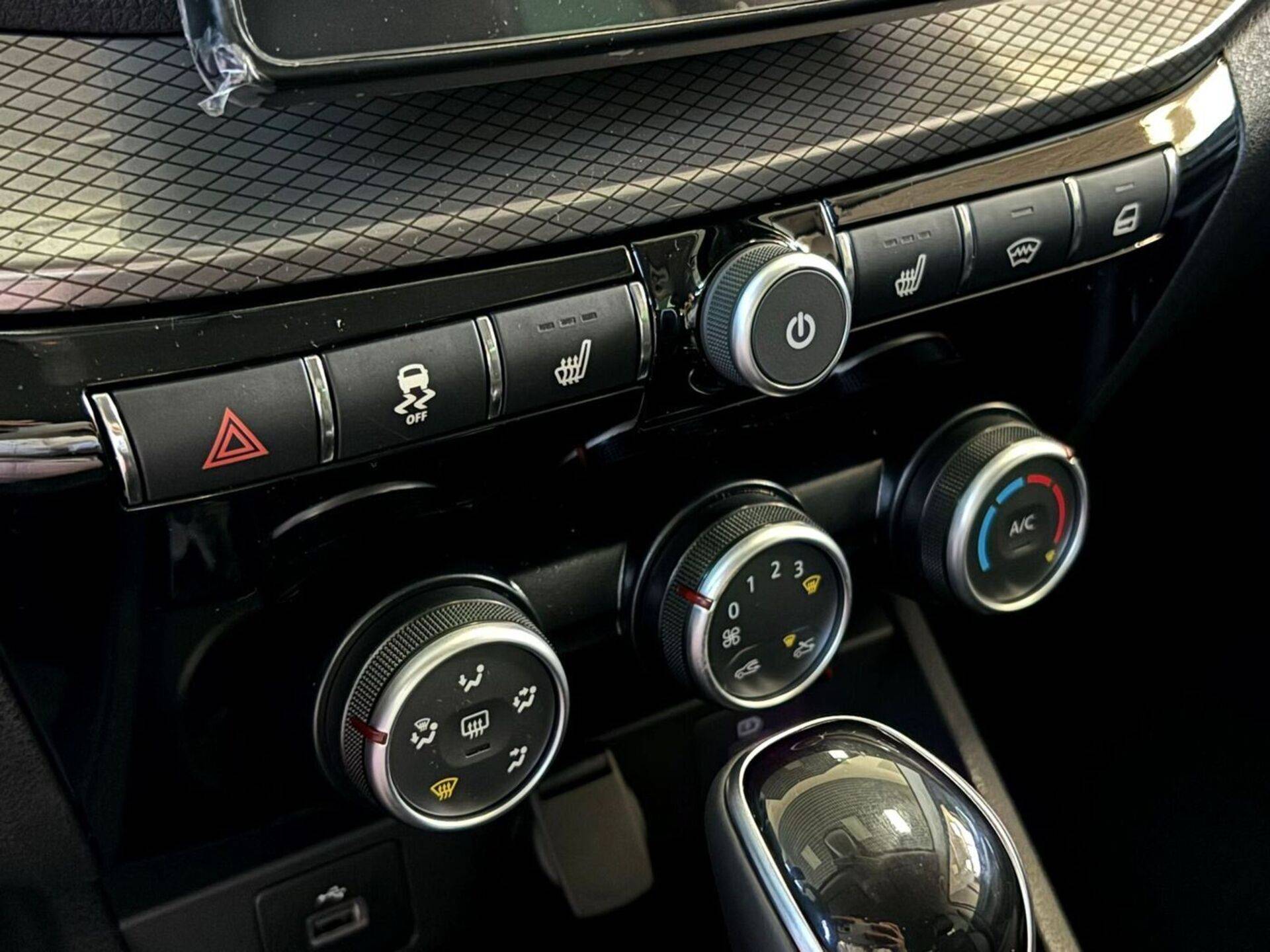 Lada Vesta седан Techno 24 1.8 122hp AT