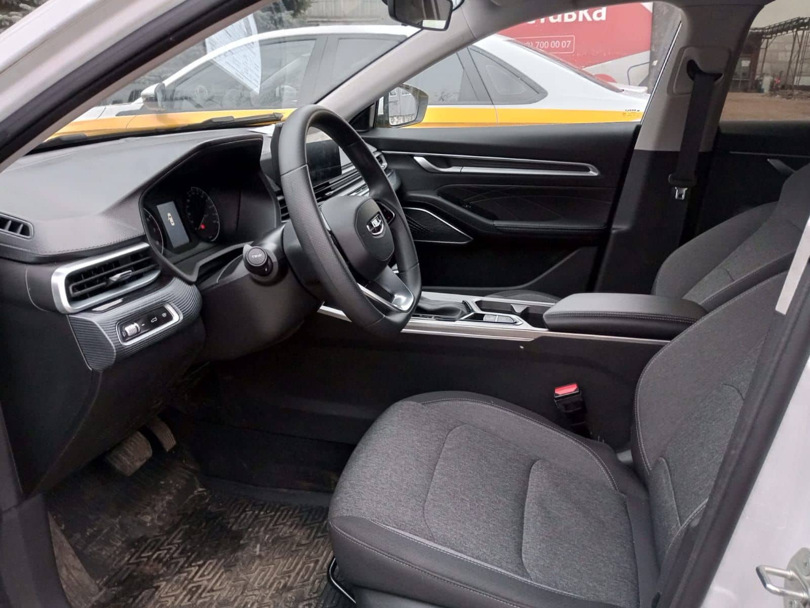 Geely Emgrand,  32 615 км, 2024 года в лизинг