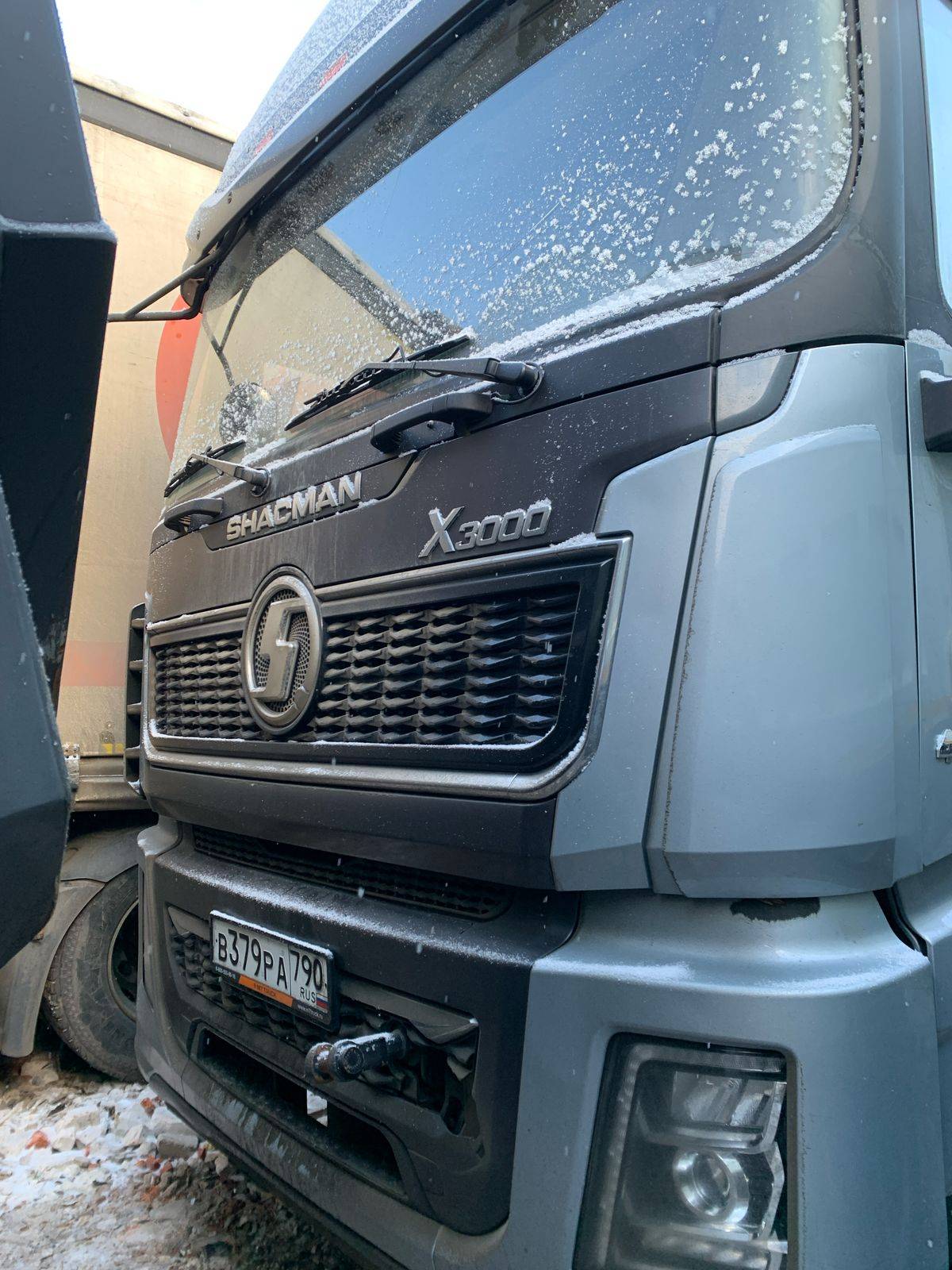 Shacman SX42584W324C