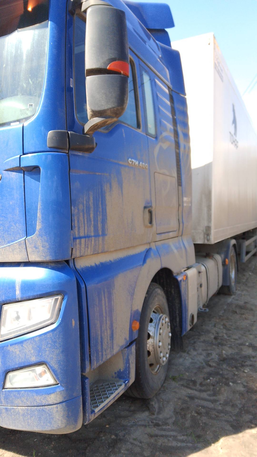 Sitrak C7H 4x2 ZZ4186V361HE