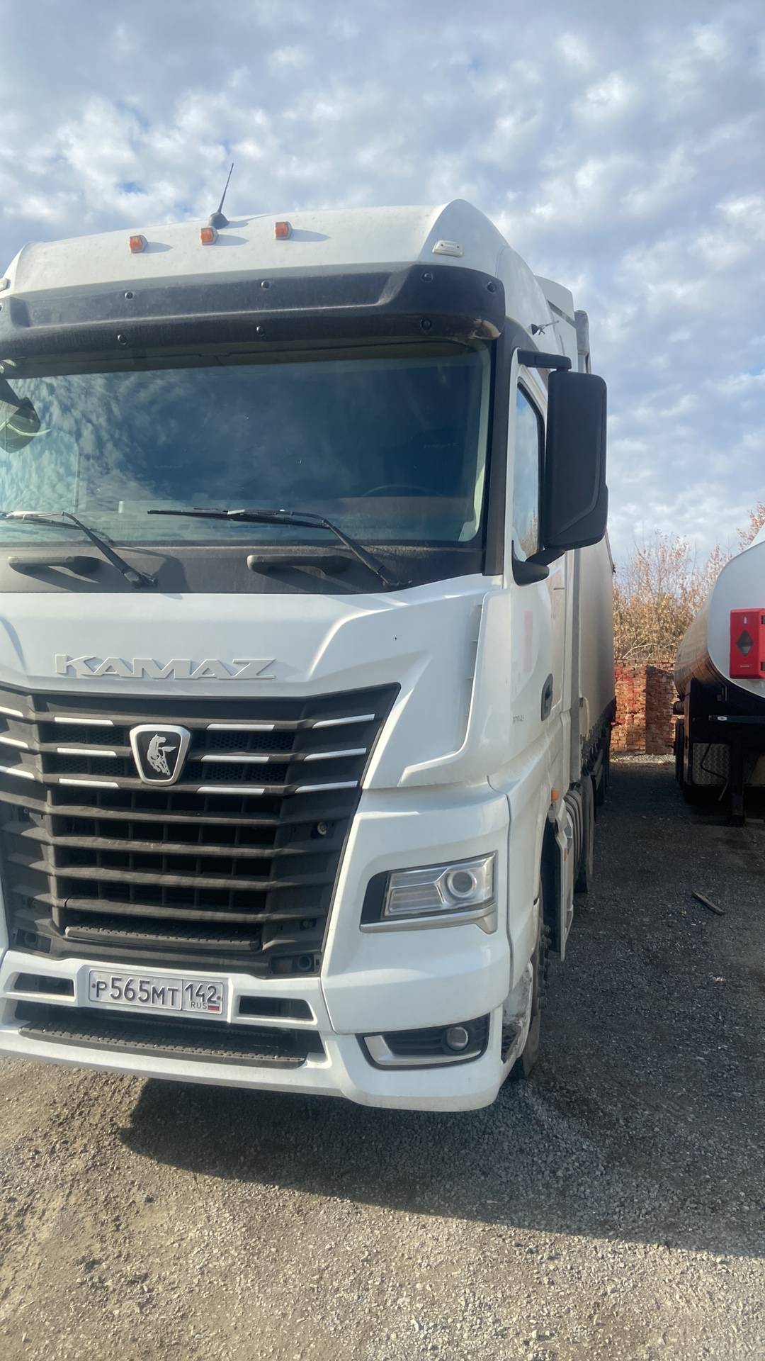 КАМАЗ 54901-94 (M1945),  440 333 км, 2022 года в лизинг