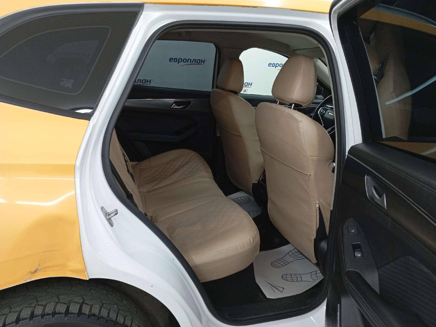 Haval Jolion,  321 833 км, 2023 года в лизинг