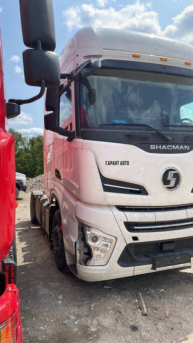 Shacman SX4188YY381
