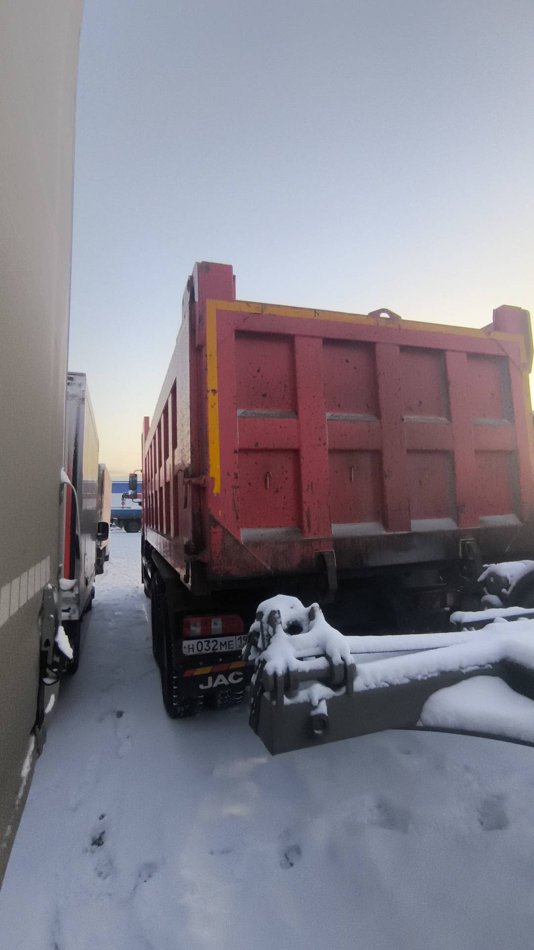 JAC N350 6x4,  107 558 км, 2022 года в лизинг