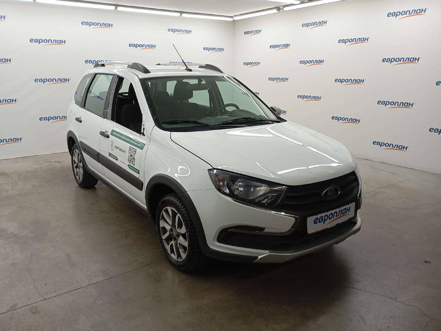 Lada Granta Кросс,  32 679 км, 2023 года в лизинг