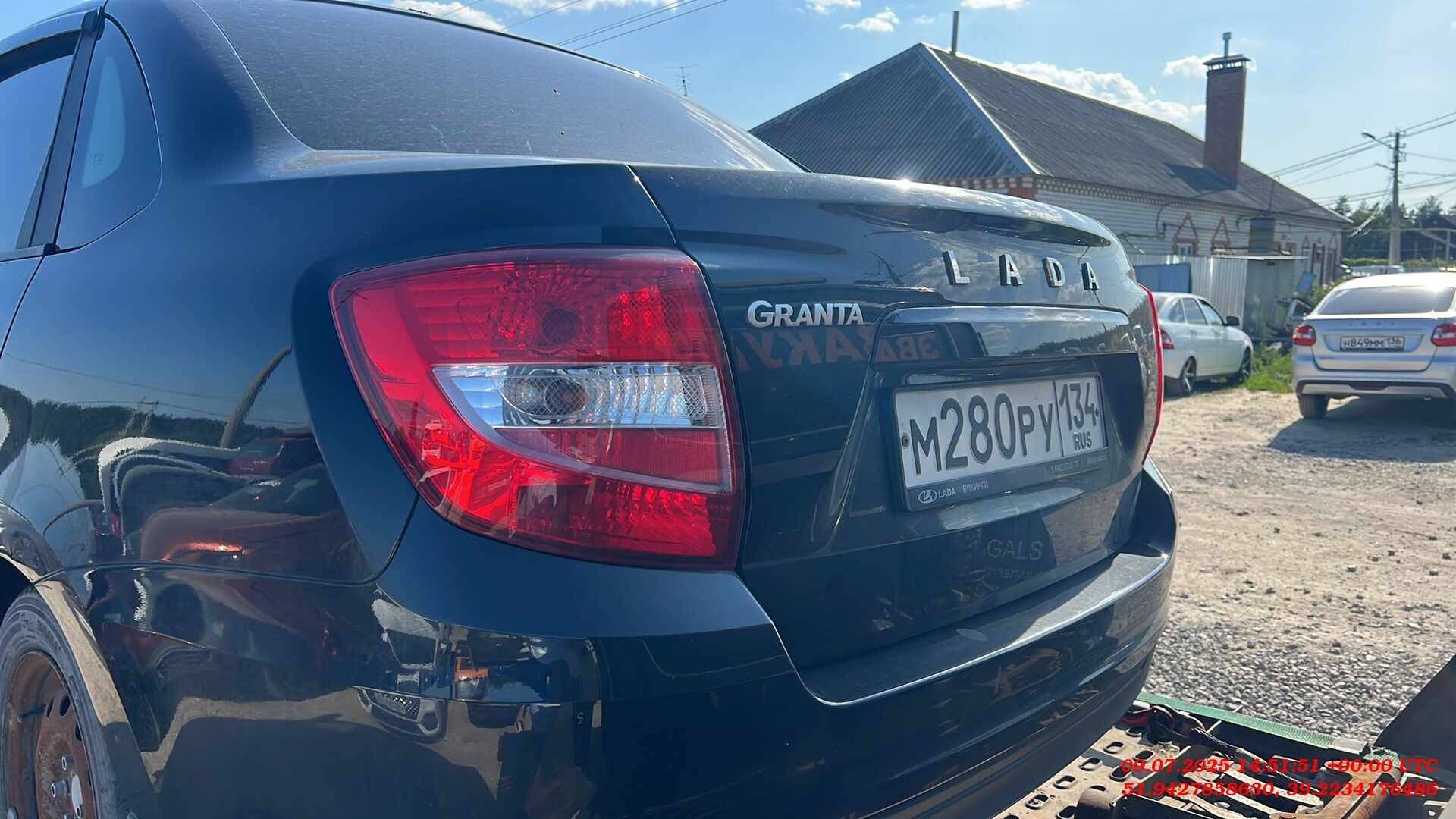 Lada Granta седан,  100 000 км, 2022 года в лизинг