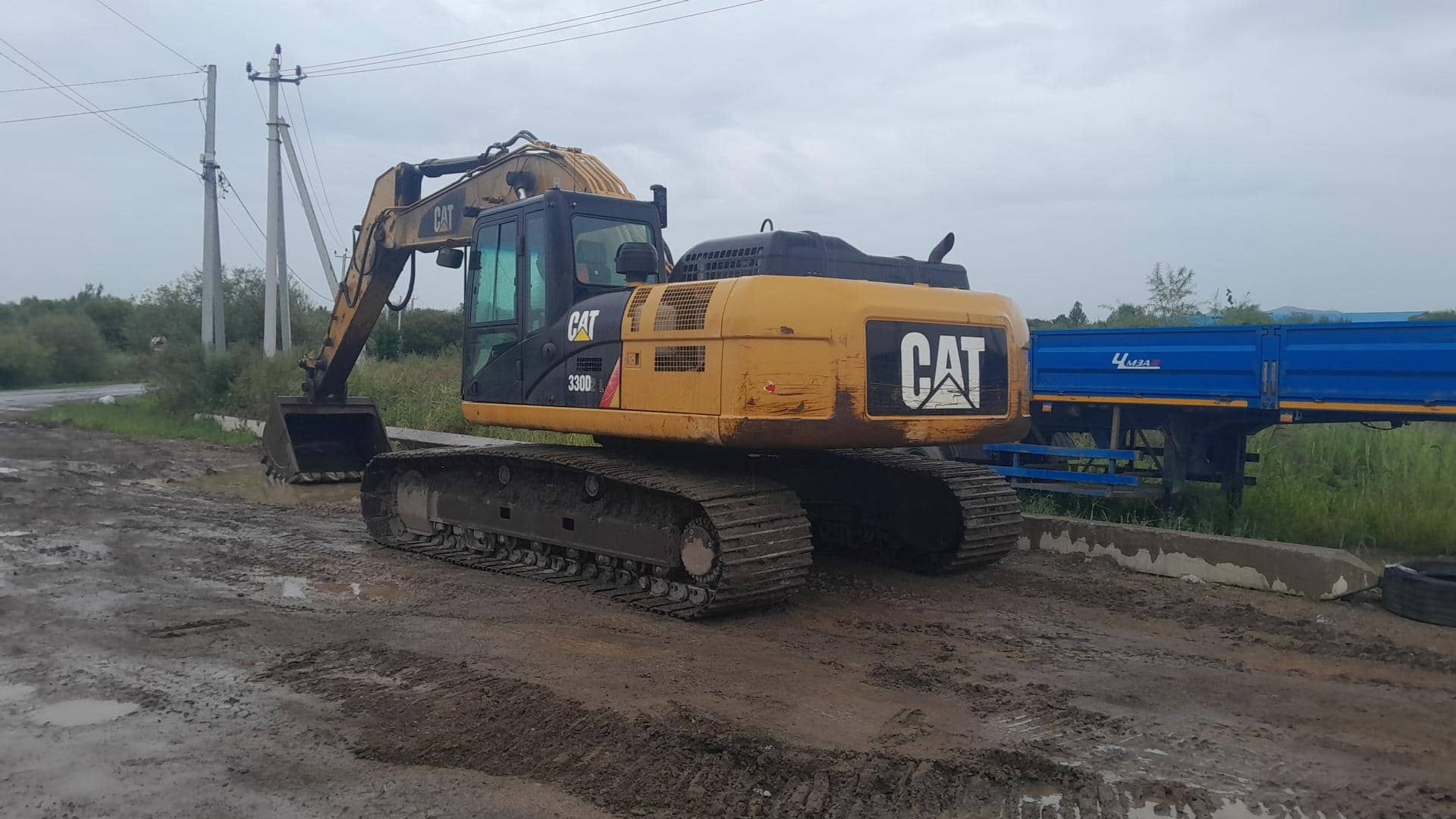 CATERPILLAR 330D2L, 2017 года