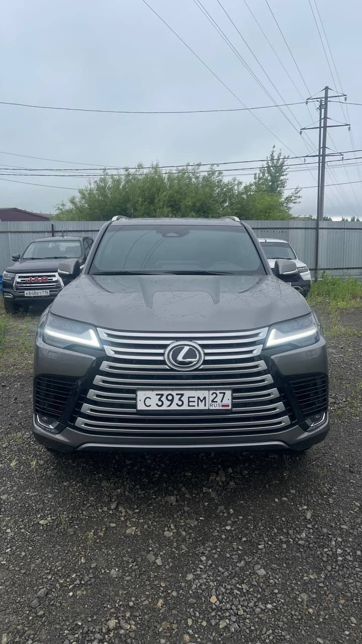 Lexus LX 600,  16 130 км, 2025 года в лизинг