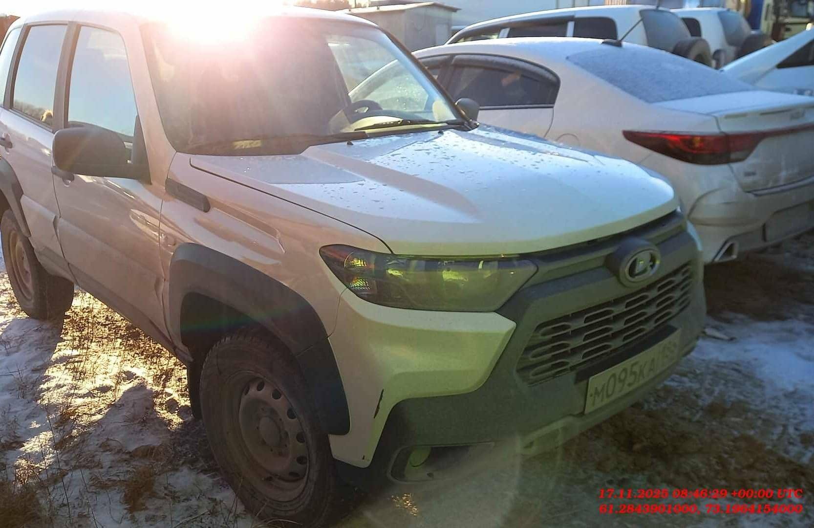 Lada Niva Travel