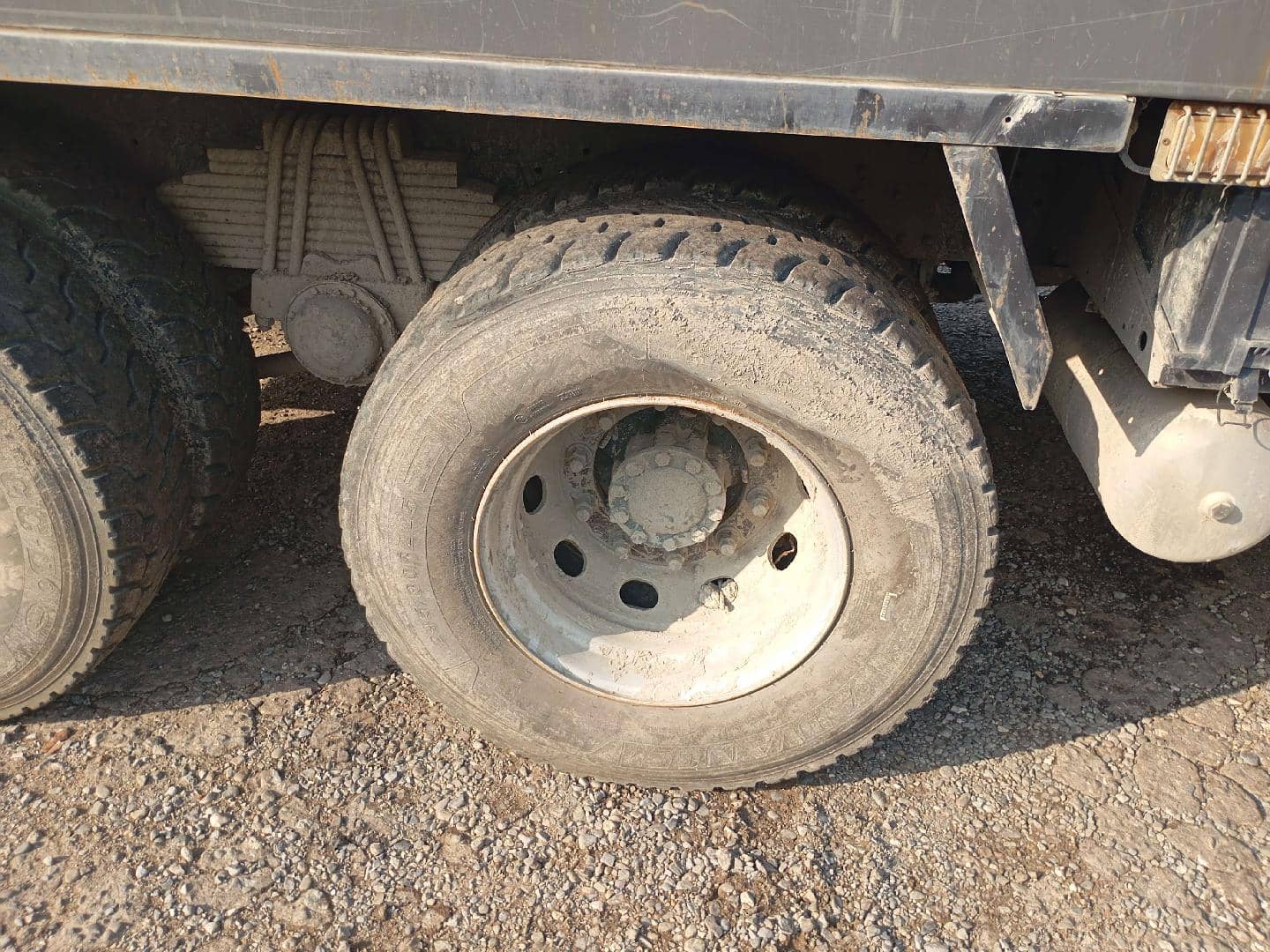 Shacman SX32488L344C,  87 948 км, 2023 года в лизинг