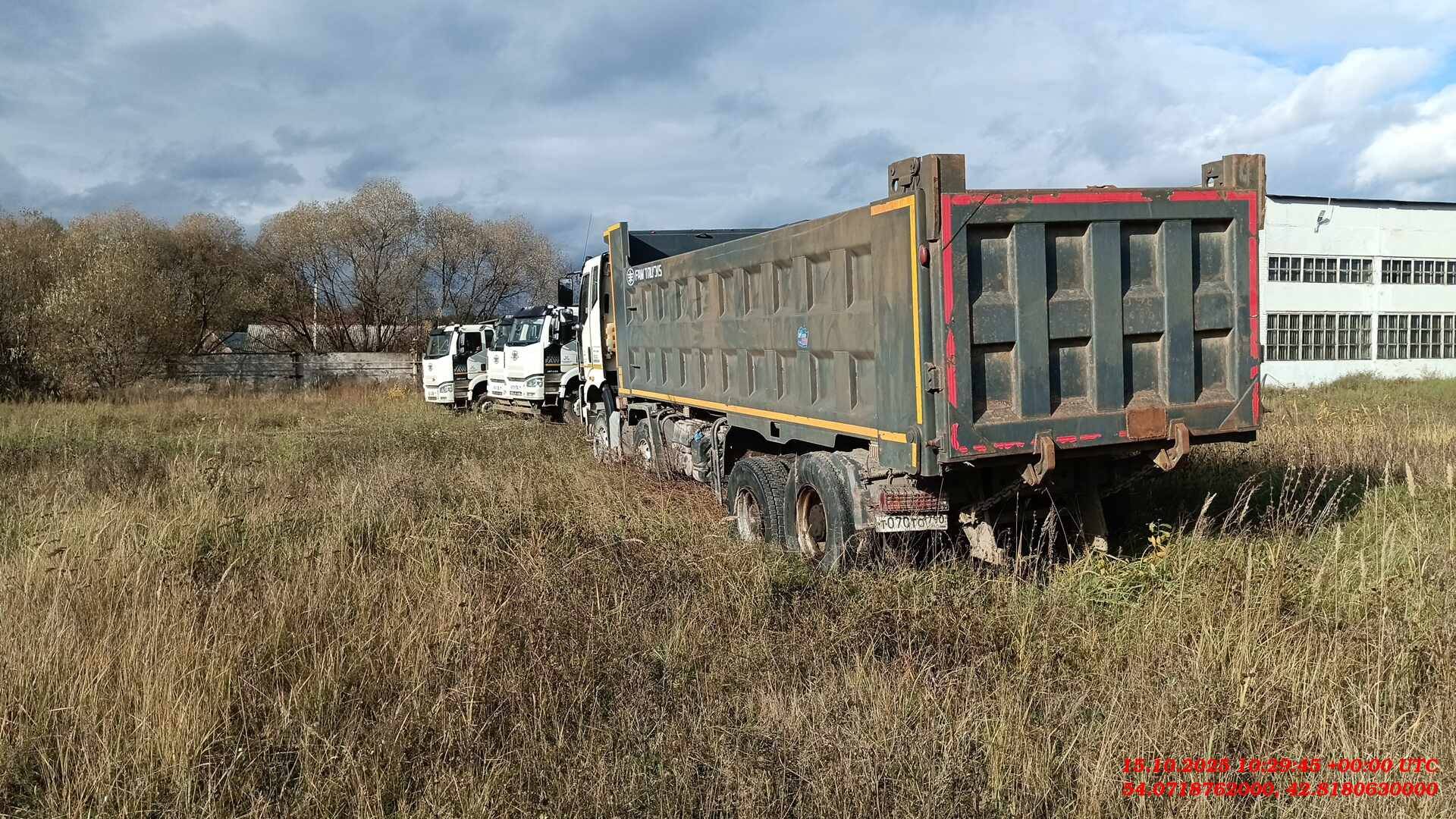 FAW CA3310P66K24T4E5 8х4,  140 685 км, 2023 года в лизинг