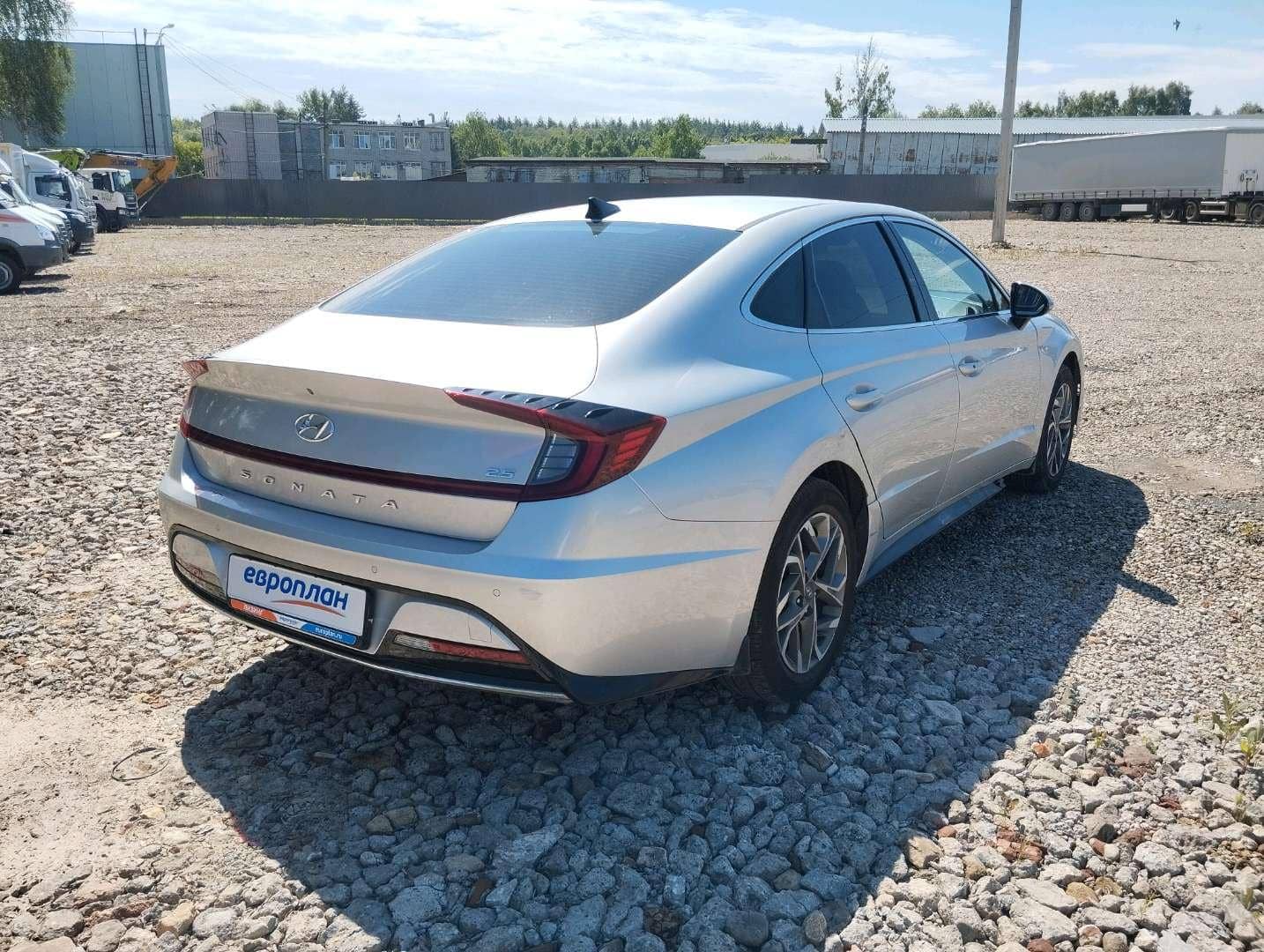 Hyundai Sonata,  241 908 км, 2021 года в лизинг