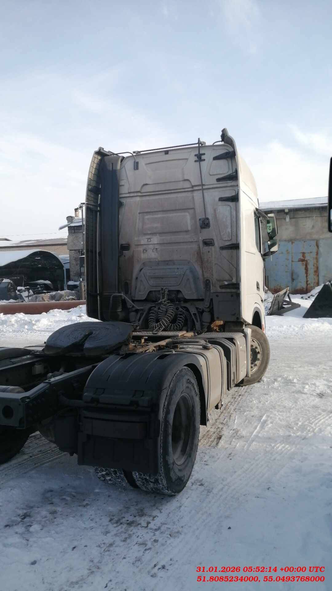 Shacman SX4188YY381,  238 879 км, 2023 года