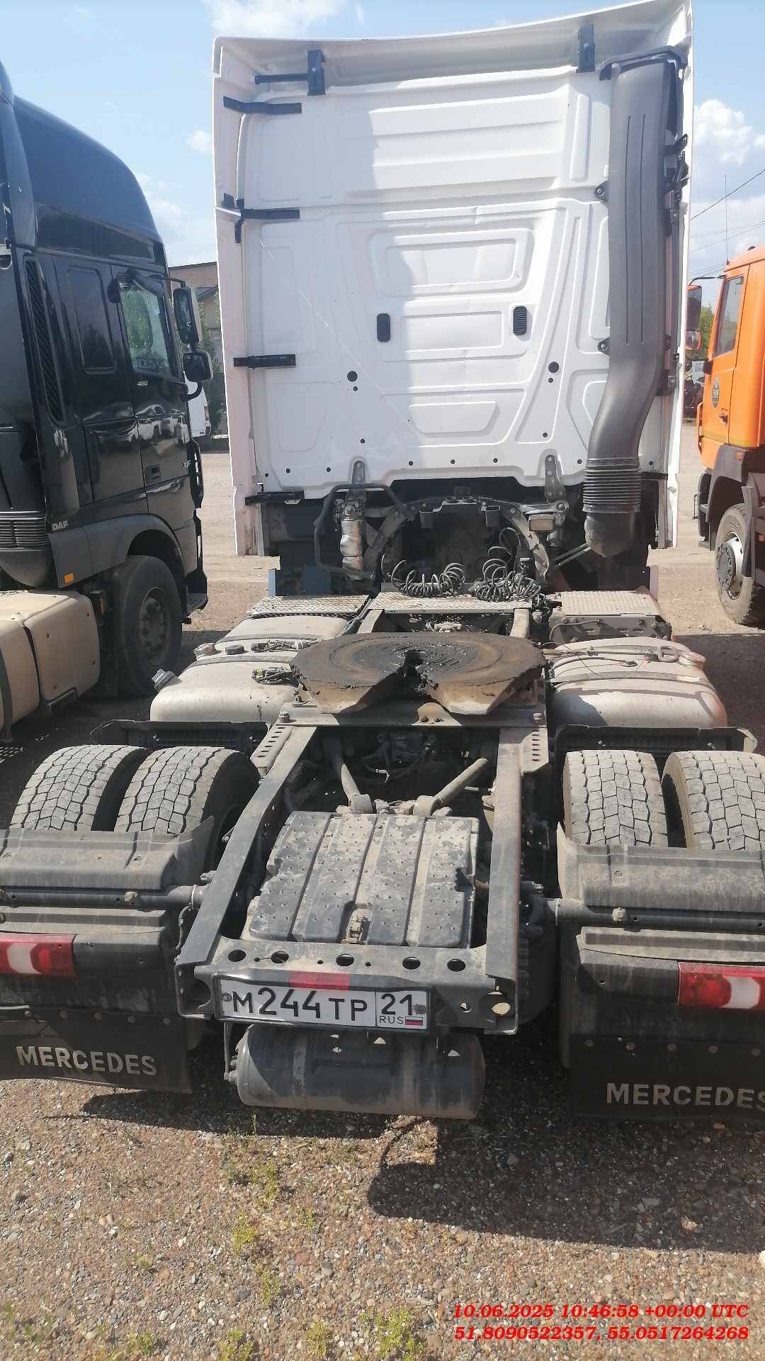 Mercedes-Benz Actros 4 1845 LS 4x2 (BigSpace),  814 406 км, 2018 года в лизинг