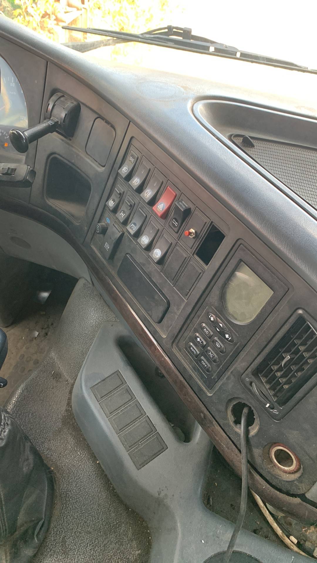 HOWO ZZ5407GJBS3267E  8х4 A7,  153 999 км, 2022 года в лизинг