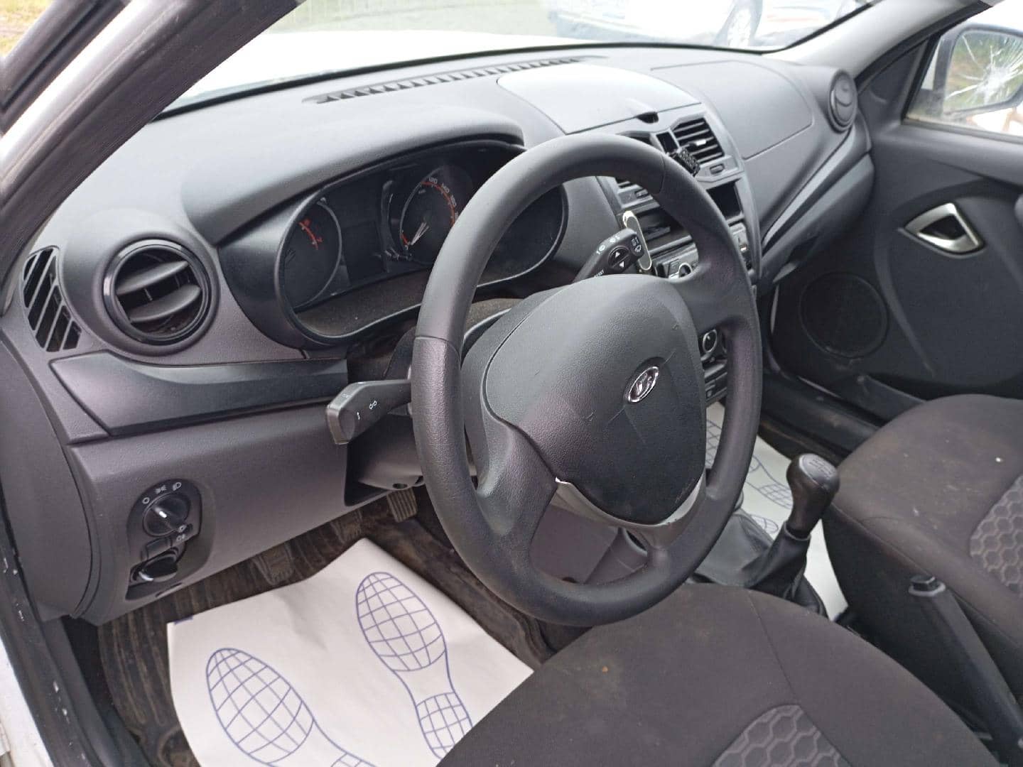 Lada Granta седан,  48 749 км, 2023 года в лизинг