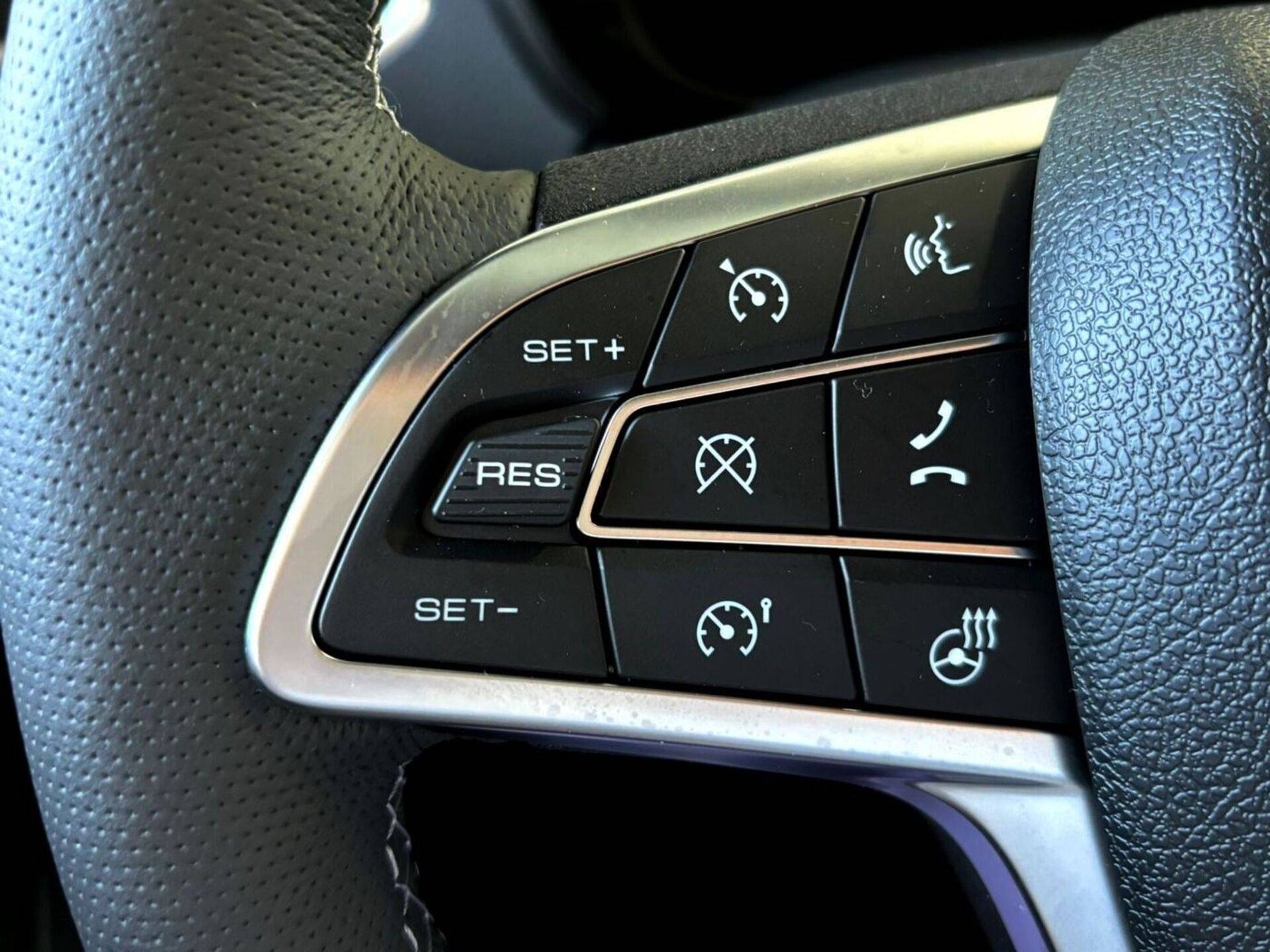 Lada Vesta седан Techno 24 1.8 122hp AT