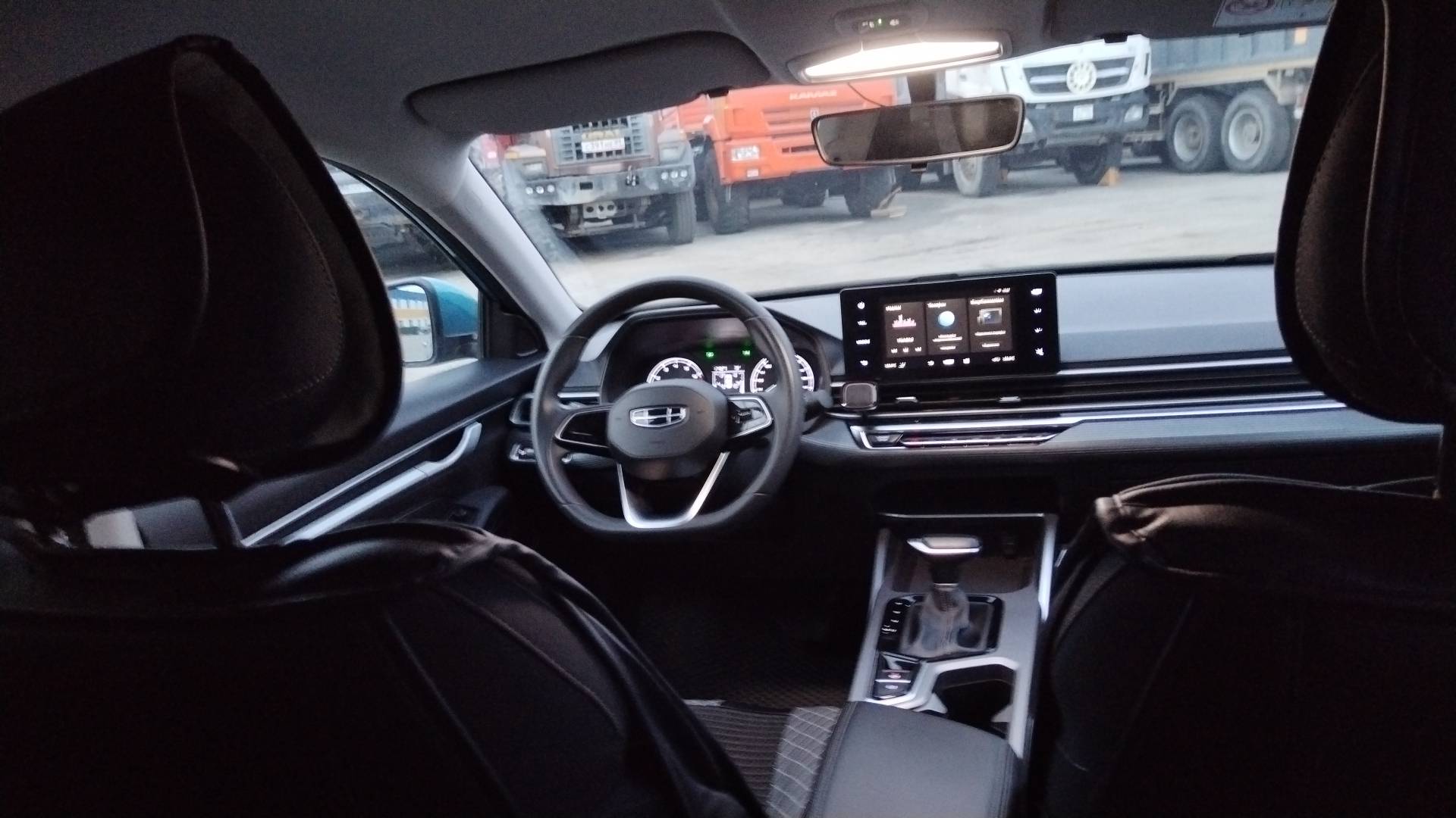 Geely Emgrand,  70 534 км, 2023 года в лизинг