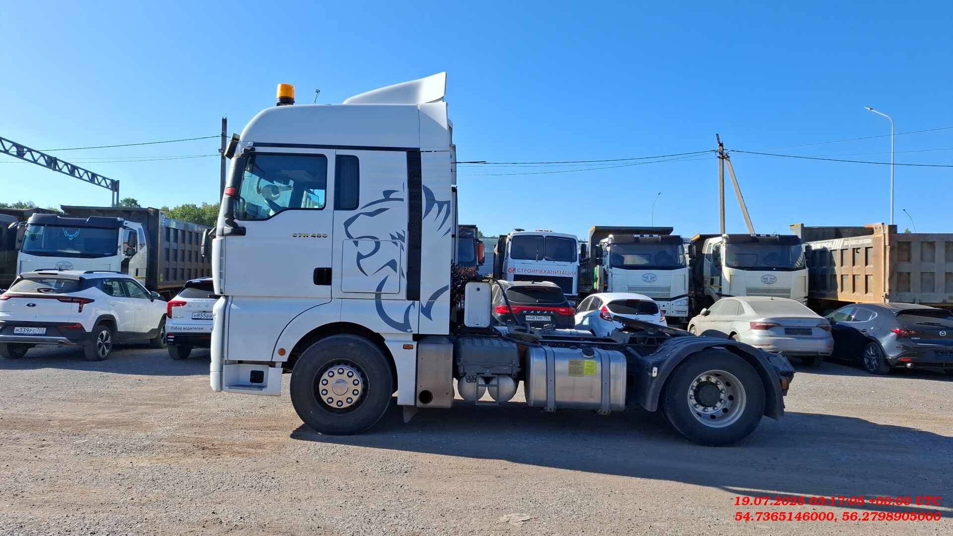 Sitrak С7Н MAX 6×4 ZZ4256V364HE,  147 383 км, 2023 года в лизинг