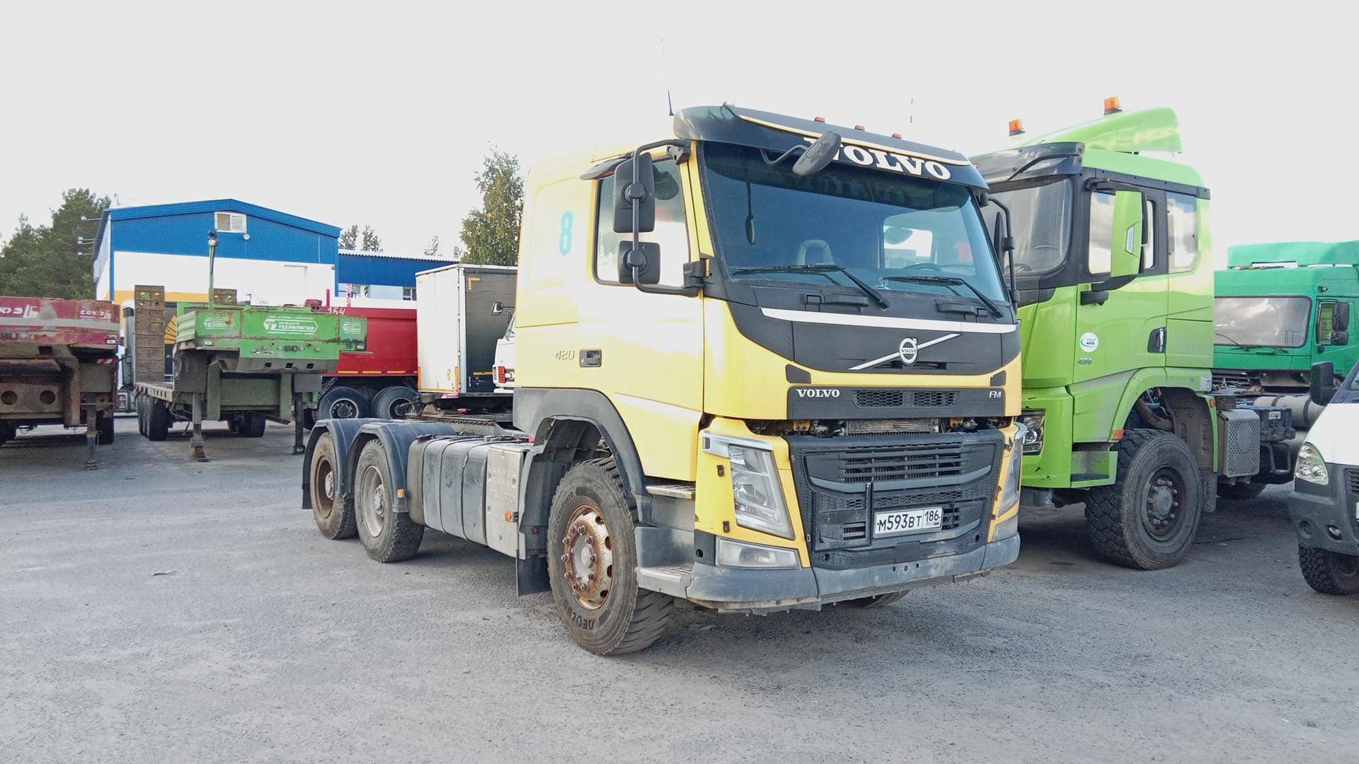 Volvo FM 420 6x4 (FM Globetrotter)