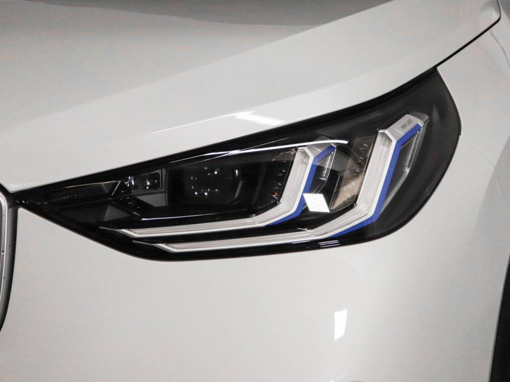 BMW X3 xDrive30L AT Leading M Sport