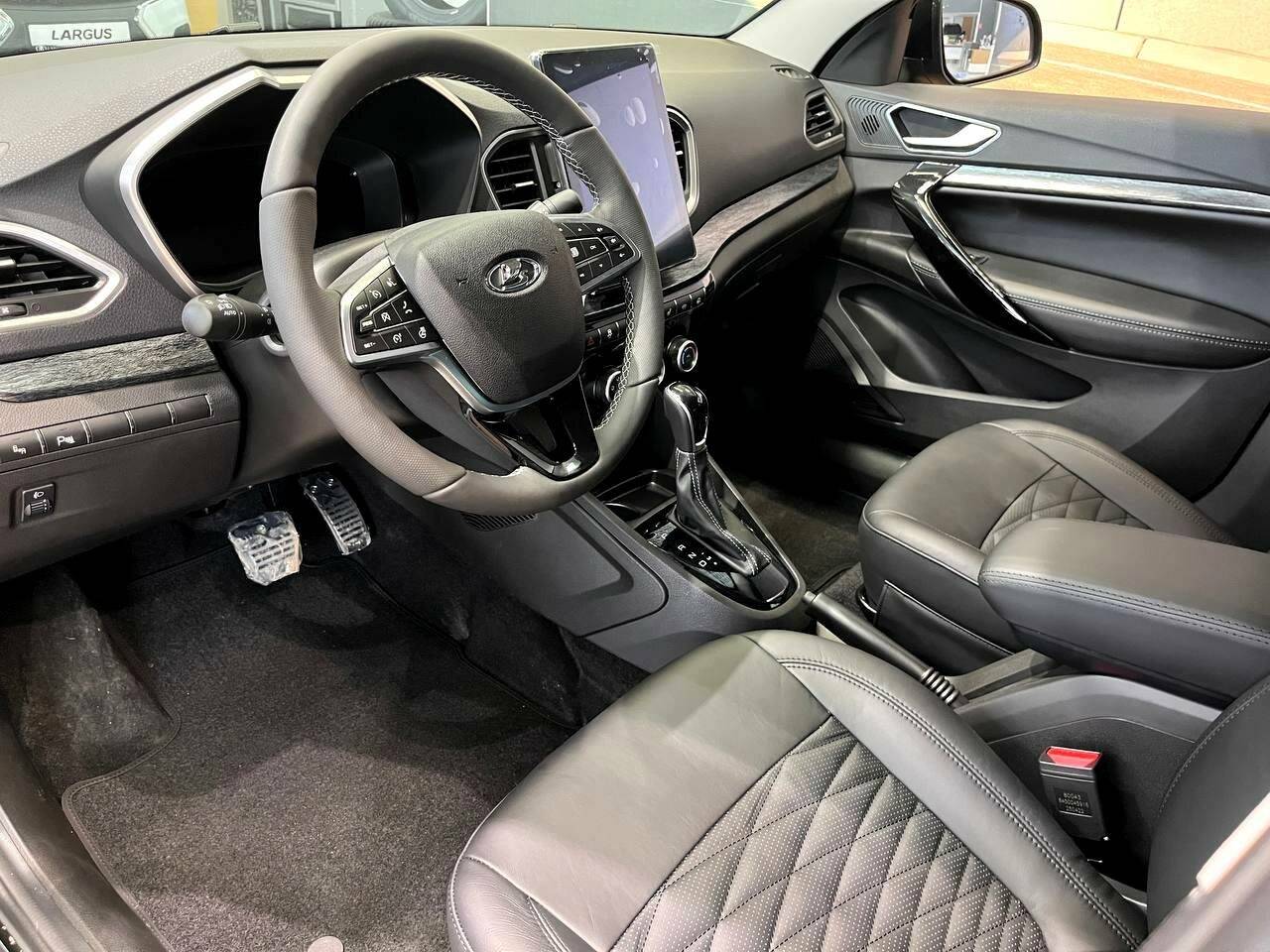 Lada Aura 1.8 CVT 2WD Status