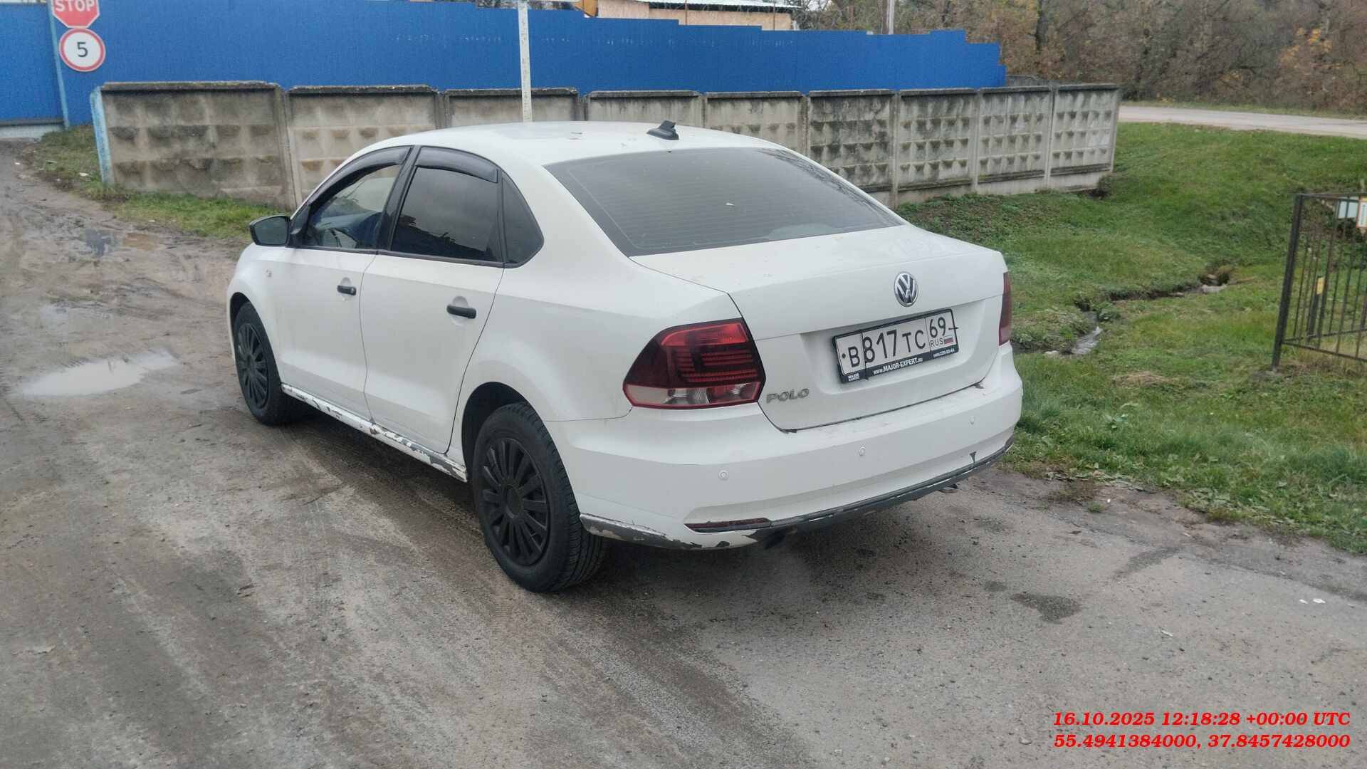 Volkswagen Polo,  321 047 км, 2018 года в лизинг