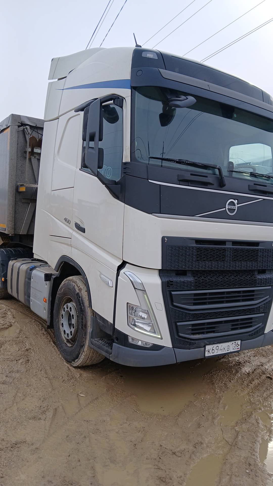 Volvo FH 460 4x2 (FH Globetrotter XL),  671 169 км, 2022 года в лизинг