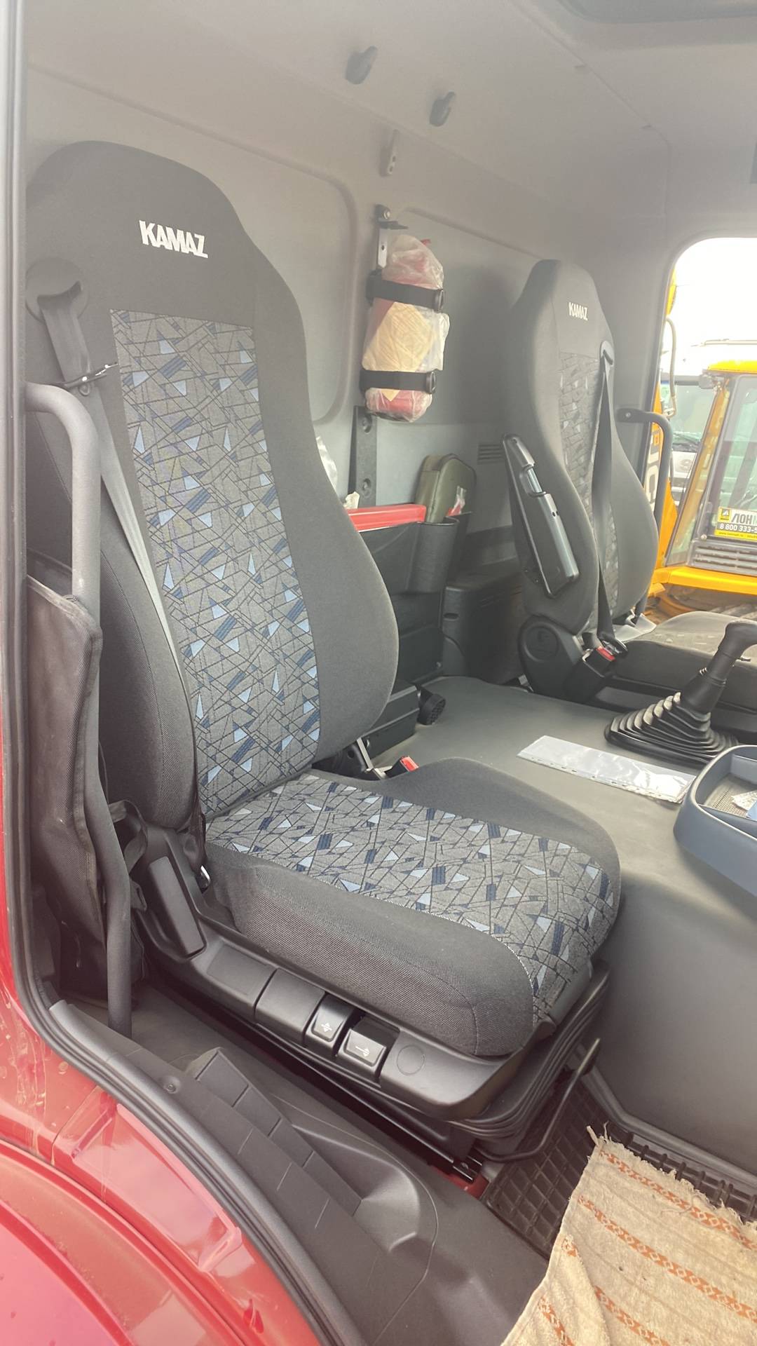 КАМАЗ 65801-Т5 (К5042),  18 286 км, 2024 года в лизинг