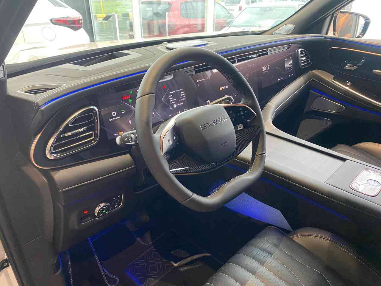 EXEED VX President 7 мест 2.0T 8AT 4WD