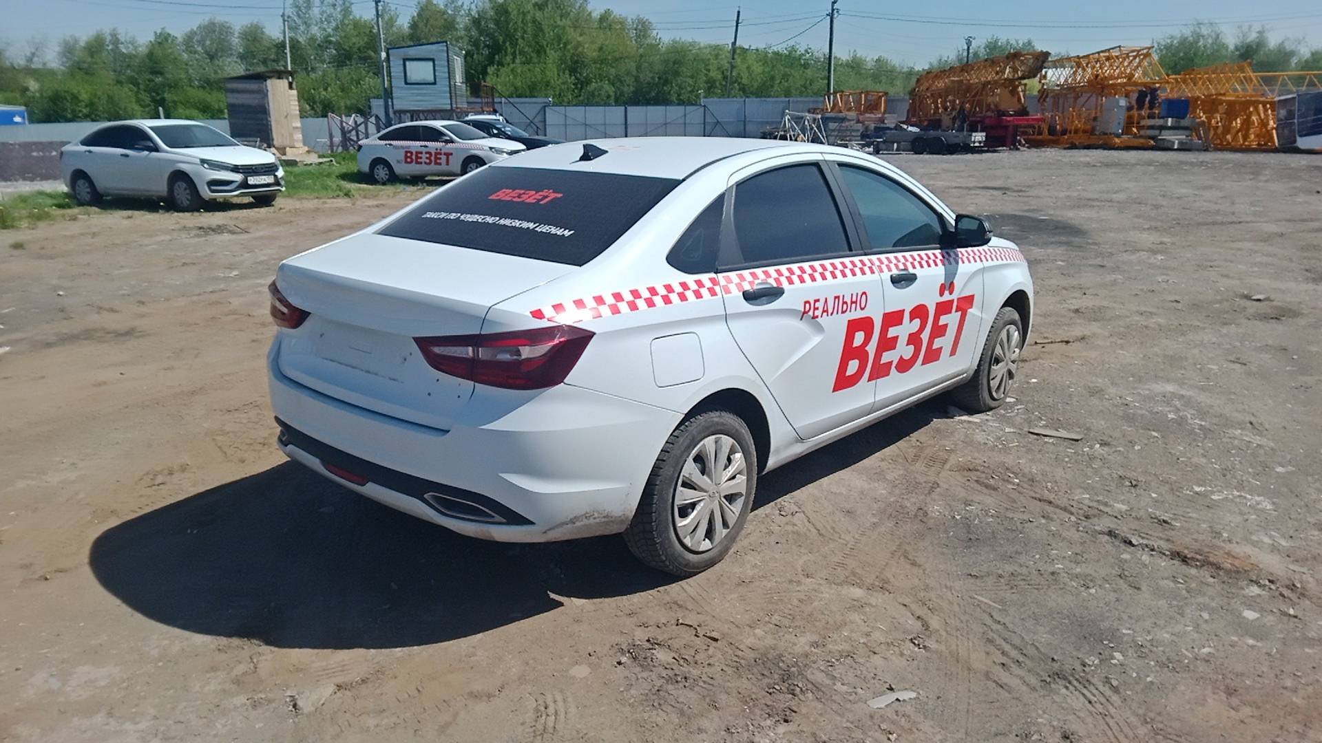 Lada Vesta седан,  97 482 км, 2023 года в лизинг