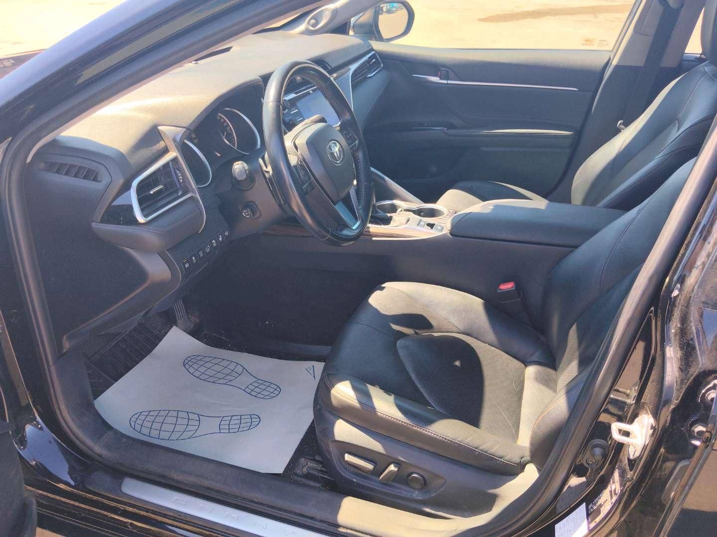 Toyota Camry,  229 941 км, 2020 года в лизинг