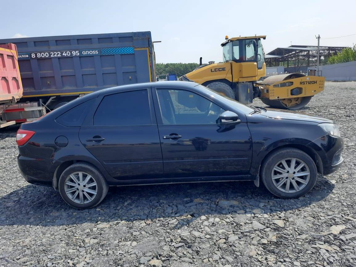 Lada Granta лифтбек,  85 071 км, 2023 года в лизинг