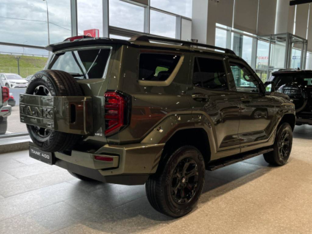 Tank 400 2.0T AT 4WD Premium
