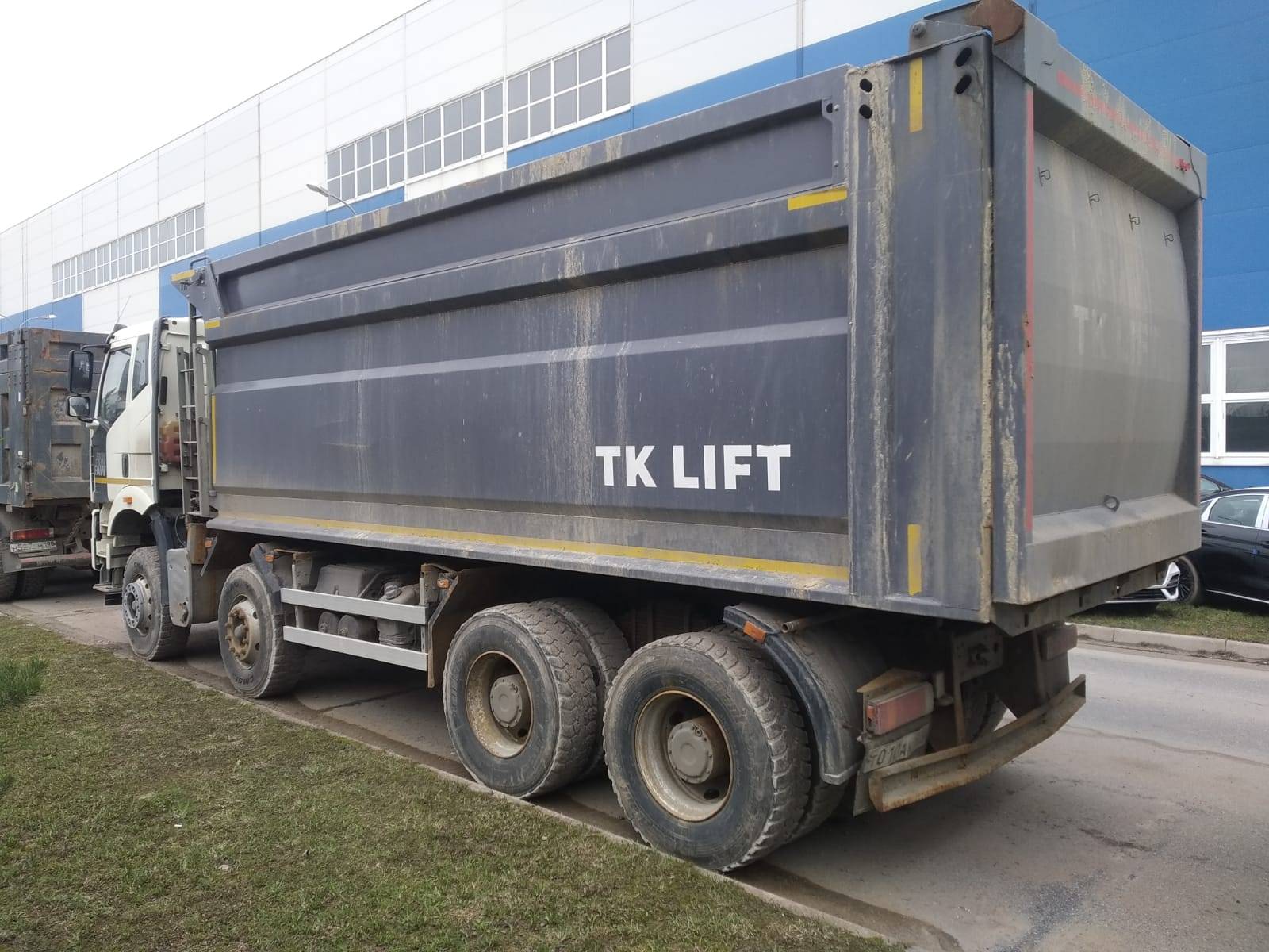 FAW CA3310P66K24T4E5 8х4 Лот 000001754
