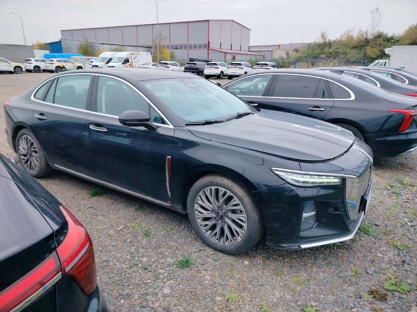 Hongqi H5,  160 975 км, 2024 года в лизинг