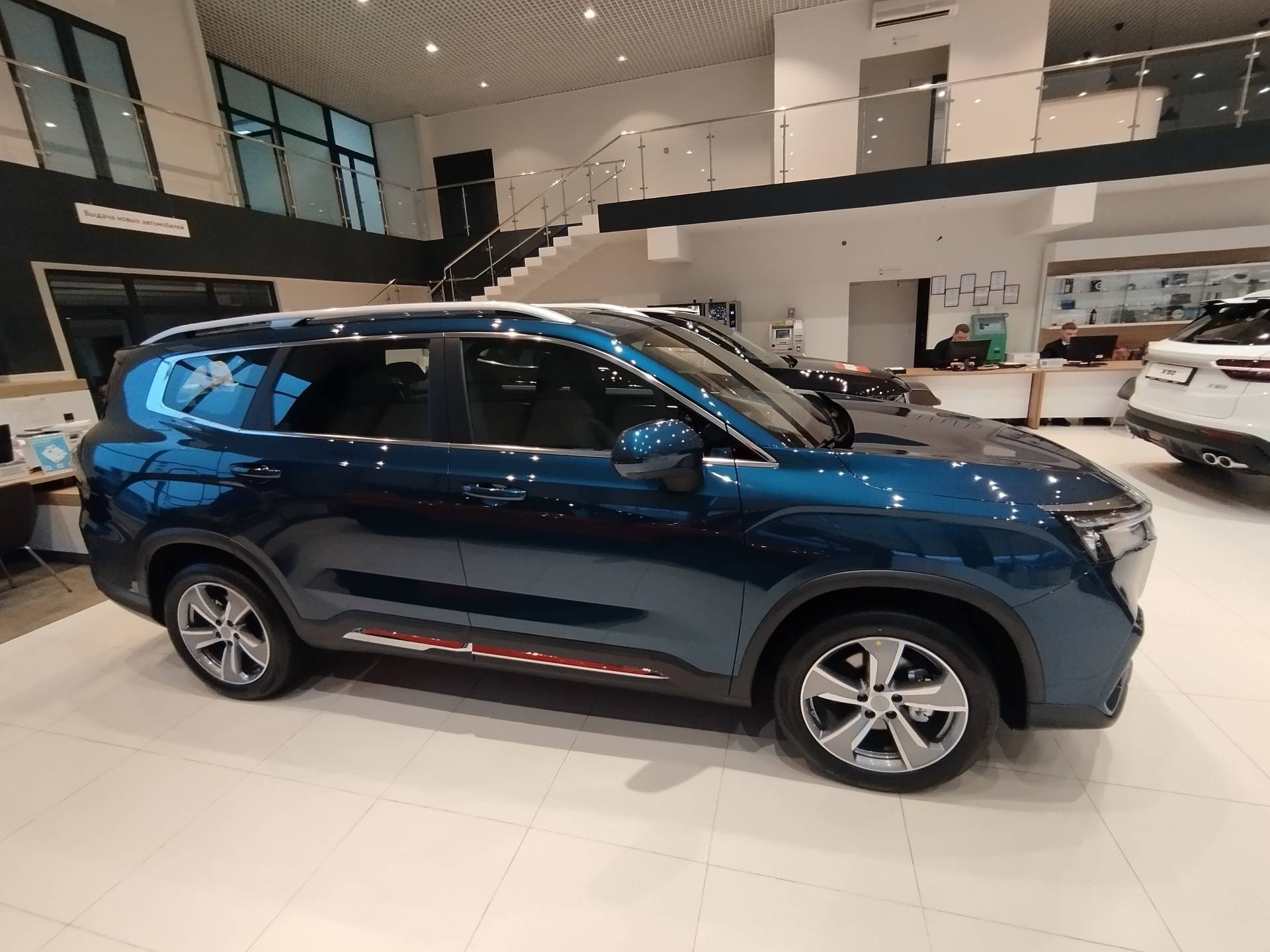 Geely Okavango Flagship 2.0T 7DCT 2WD